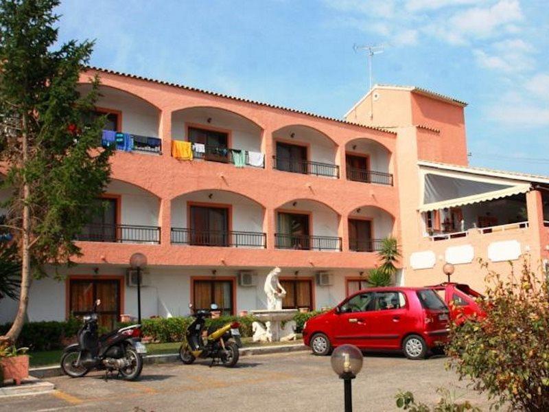 Victoria Hill Hotel Dassia  Dış mekan fotoğraf