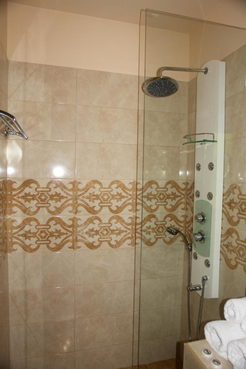 Victoria Hill Hotel Dassia  Dış mekan fotoğraf